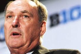 Dustin Daugherty's Instagram, Twitter & Facebook