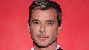 Gavin Singer's Instagram, Twitter & Facebook