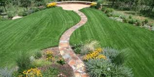 Aside from their aesthetic effects, garden stepping stone pathways also before you place your stepping stone on the dugout ground, ensure that you have leveled the ground properly. Flagstone Walkway Ideas Pictures Landscaping Network