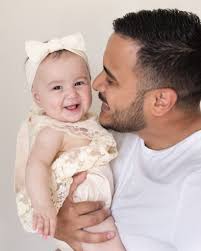 When Big Sister Steals The Show (In The Best Way) :  Heatherparrishphotography.com