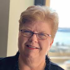 MEET OUR DIRECTORS!!👇 Frances Baxter is an intercultural educator who has  designed and delivered learning programs to volunteers, staff and educators  across Australia and in a diverse range of countries. Fran holds