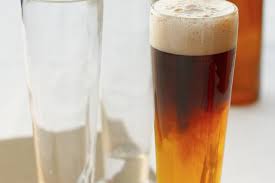 Black And Blue Beer Mix Enjoy Two Remarkably Different Beers In One Glass Recipe Beer Blue Drinks Nye Drinks