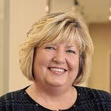 Kathy Beach's Instagram, Twitter & Facebook