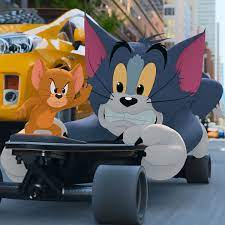 Tom and jerry first premiered in 1940, featuring a cat named tom chasing a mouse named jerry through their home, the streets, and around the world! Duo5g9xss0qoum