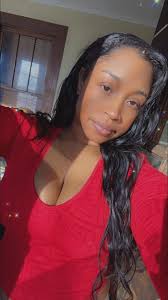 Are u suppose to know how to dress to be in here ? Because I don't 😂😂