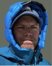 A big yess if outlander still your favorite tv drama series..🥰🥰🌹🌹