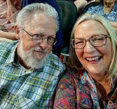 Linda Nunemaker's Instagram, Twitter & Facebook