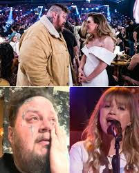 Jelly Roll was moved to tears watching Kelly Clarkson's powerful cover of  his song, and it's easy to see why—his voice is truly unique, but Kelly's  ability to make any song her