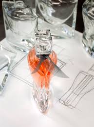 La Vie Est Belle L Eau De Parfum Legere Lancome La Vie Est Belle L Eau De Parfum Legere Dolcevita Cz Lancome Perfume Lancome La Vie Est Belle