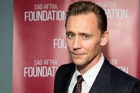 5 232 779 tykkäystä · 44 857 puhuu tästä. Tom Hiddleston Talks About His Extremely Public Relationship With Taylor Swift Vanity Fair