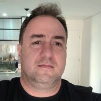 3400+ perfis com “Schroeder”