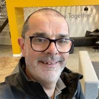 100+ "Darren M." profiles