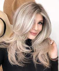 A style with height on the top that's. 50 Super Flattering Haircuts For Oval Faces Hair Adviser