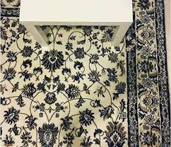 Find The Phone On Rug Whatsapp Puzzle Can You Find It Illusions Optical Illusions