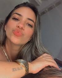 Caroline Gama (@gamalopes01) • Instagram photos and videos