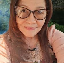 Griselle Reyes's Instagram, Twitter & Facebook