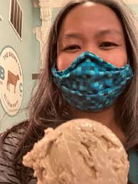 Is this a fancy bakery or cupcake shop?