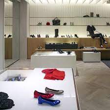 Reiss is a modern, global fashion brand offering stylish womenswear & menswear. Dezeen Blog Archive Reiss Flagship Store By Universal Design Studio Universal Design Design Studio Design