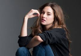 Collection with 641 high quality pics. 10 Potret Transformasi Shailene Woodley Bintang Divergent Aktivis