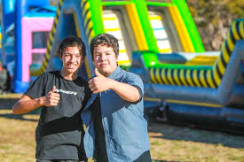 Picture gallery: Kambalda Christmas Tree event