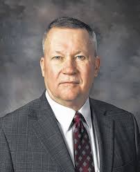 Bennett to run for Prosecuting Attorney