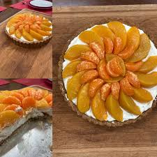 Tarte Aux Peches Et Mascarpone Croute En Ble De Sarrasin Peach Tarte With Mascarpone Filling On A Buckwheat Crust In 2020 Food Fruit Grapefruit