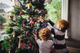 Most homes have a fireplace, and a large family portrait is commonly hung over the mantle or prominently displayed on a wall. Words To O Tannenbaum In English And German