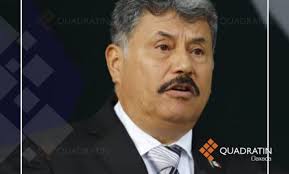 Valora Gilberto Gamboa postulación a la rectoría de la UABJO