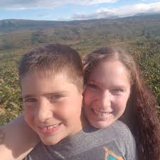 Crystal Mailloux's Instagram, Twitter & Facebook