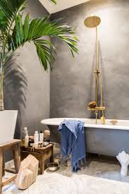 de badkamer is geschilderd met fresco kalkverf in de kleur oxford blue pure original moderne badkamers homify badkamer verf badkamer badkamer muur