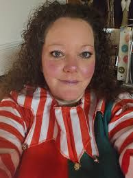 It's that time of year to spread some holiday cheer! 😜