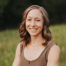 Karen Settles's Instagram, Twitter & Facebook