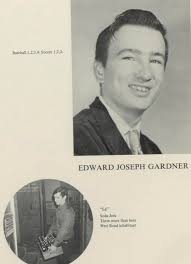 Tearing down Hoch's. So sad. Lots of memories there.