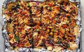 Indian Ish Nachos With Cheddar Black Beans And Chutney Recipe Vegetarian Comfort Food Chutney Recipes Cilantro Chutney