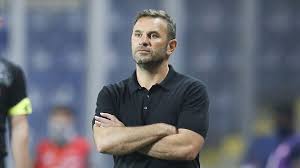 Radu paraschivescu a comentat, la matinalii digi fm, scandalul de rasism în care este implicat sebastian colțescu. Okan Buruk The Coach From BaÈakÈehir The First Reaction After The Scandal In Which Sebastian ColÈescu Is Involved It S The Fault Of One Person Not An Entire Country