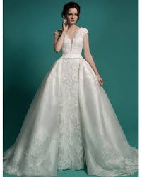 Stai cercando di indossare un abito tradizionale cinese per il tuo matrimonio cinese? Us 239 0 Vestido De Noiva China Bridal Gowns Luxury Factory Direct Wedding Dresses Turkey Ball Gown Princess Style Wedding Dress 2017 Wedding Dresses Turkey F Wedding Dress Detachable Skirt Ball Gown Wedding Dress