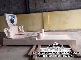 Model makam kristen terbaru pabrik marmer tulungagung merupakan pusat kerajinan marmer model kuburan kristen modern, model kuburan kristen, contoh kuburan kristen,harga kijing marmer. Model Kuburan Kristen Di Pemakaman Model Makam Kristen Terbaru Model Kuburan Kristen Modern Gambar Makam Granit Kristen Contoh Kuburan Orang Kristen Serba Aneka Kerajinan Marmer Tulungagung Serba Aneka Kerajinan Marmer Tulungagung
