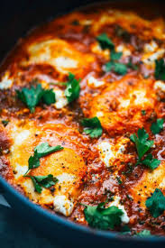 One Pot Spicy Eggs And Potatoes Pinch Of Yum Recipe Meals Breakfast Brunch Recipes Spicy Eggs