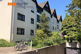 Mehr als 50 wohneinheiten mit unterschiedlichsten grundrissen werden in insgesamt drei zusammenhängenden baukörpern zur vermietung angeboten. Bonn Oberkassel Helle Drei Zimmer Wohnung Mynew Immobilien Bonn Ihr Immobilienmakler Fur Bonn Und Rhein Sieg