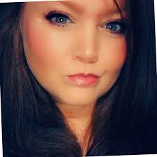 Janet Hagemann's Instagram, Twitter & Facebook