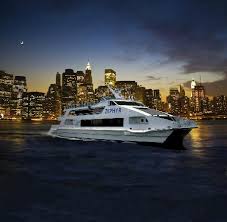Celebrating 75 years of nyc sightseeing! Freiheitsstatue Bei Nacht Circle Line Downtown New York City Reisebewertungen Tripadvisor