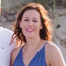 Sarah Bitner's Instagram, Twitter & Facebook