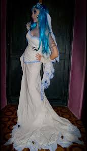La sposa cadavere l'ho visto al cinema quando è uscito. Costume Halloween Fai Da Te Da Sposa Cadavere