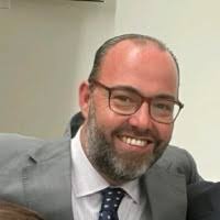 Roberto Cáceres Cubero.