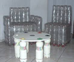 Ringkaskata.com | menggunakan botol plastik kemasan secara berulang sering dilakukan oleh banyak orang. Perabot Yang Diperbuat Daripada Botol Plastik Arahan Foto Dan Video