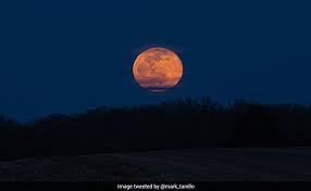 An aspect pattern linked to the july 2021 full moon creates a lot of activity and makes you want to achieve. The June Full Moon Is Called A Strawberry Moon Heres Why