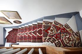Fully carpeted stairs look exactly as they sound, completely coated in carpet. A Gorgeous Vintage Runners Diy Idea For Your Stairs
