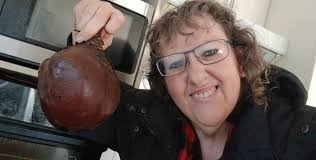 I love beetroot......roasted....pickled...put into salads or chocolate  cake....or powered up for smoothies or colouring or soups or stews. Its so  good for you. I cooked these ones before I did anything to