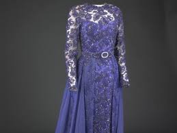 The idea for the project proponents, was to renovate the statue and take the opportunity to organize a big ceremony where we meddle freedom and immigration, as the statue has always been associated. Nancy Reagan S Inaugural Gown Back 1981 Smithsonian Institution