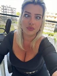 Questa è la faccia di una che non vede l'ora che parta il weekend 🙈😂😂😂